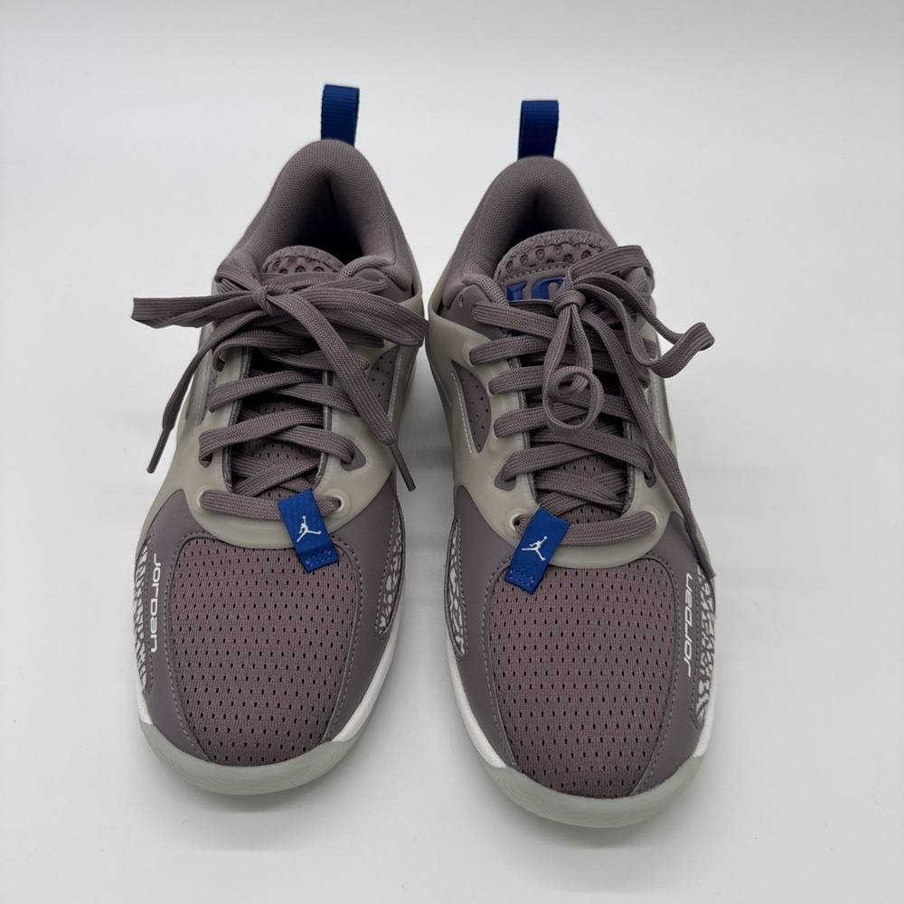 Jordan Heir Series Women's Purple Sneaker FZ2471-501 Size 7.5 AK2361